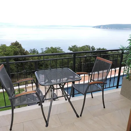 Cozy For 2 With Balcony & Sea View Elma 모슈체니체