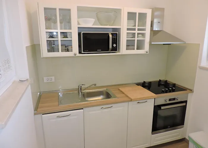 Cozy For 2 With Balcony & Sea View Elma شقة موتشينيسي