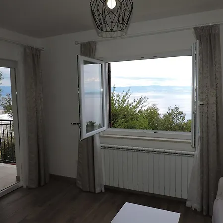 Cozy For 2 With Balcony & Sea View Elma Appartement *