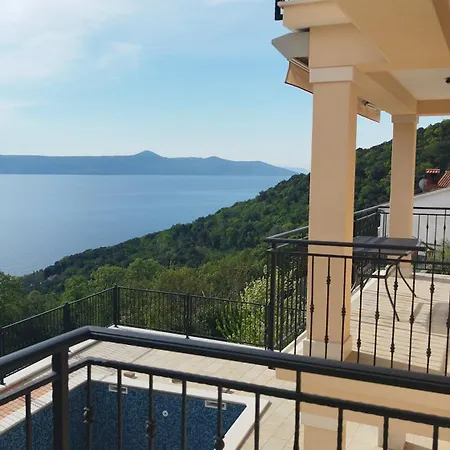 Appartement Cozy For 2 With Balcony & Sea View Elma